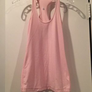 Blush Lululemon sports tank Size XS gently worn